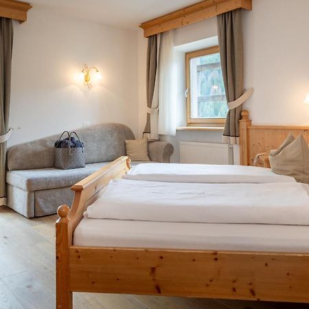 Luech Da Pcei Hotel San Cassiano  Buitenkant foto