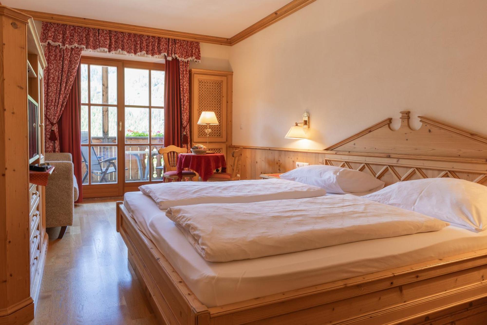 Luech Da Pcei Hotel San Cassiano  Kamer foto