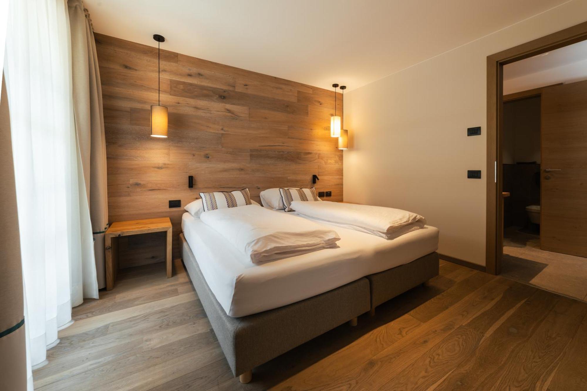 Luech Da Pcei Hotel San Cassiano  Buitenkant foto